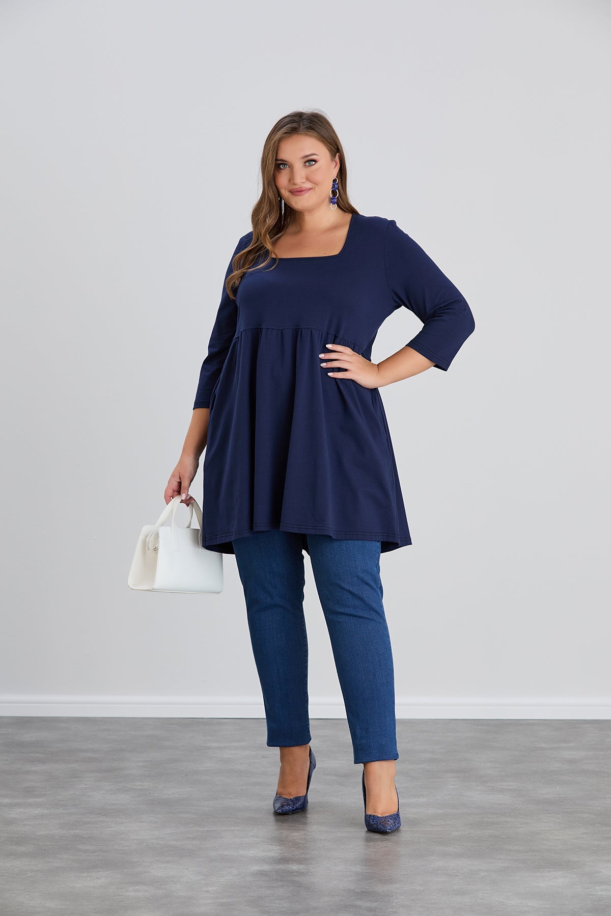 Longshirt A-Linie, Carree-Ausschnitt, 3/4-Arm in Dunkelblau