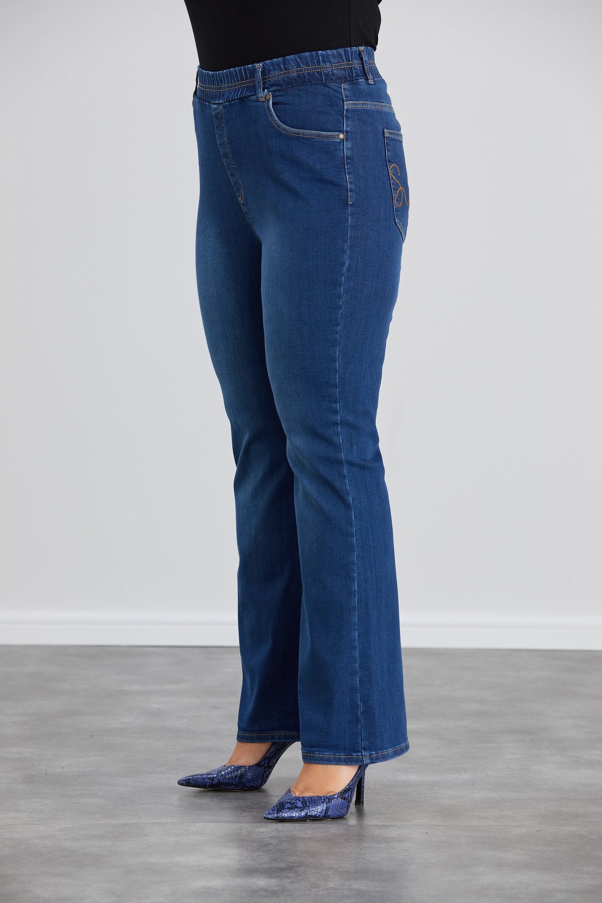 Bootcut-Jeans mit elastischem Bund - Blau