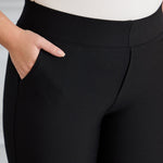 Hose mit ausgestelltem Schnitt ab dem Knie – Schwarz