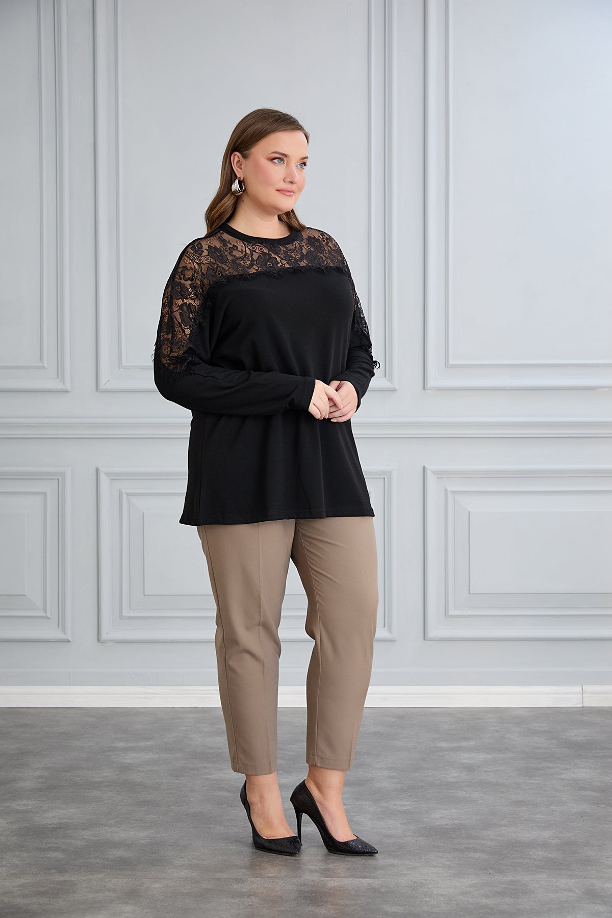 Elegante Jersey-Bluse mit Spitze