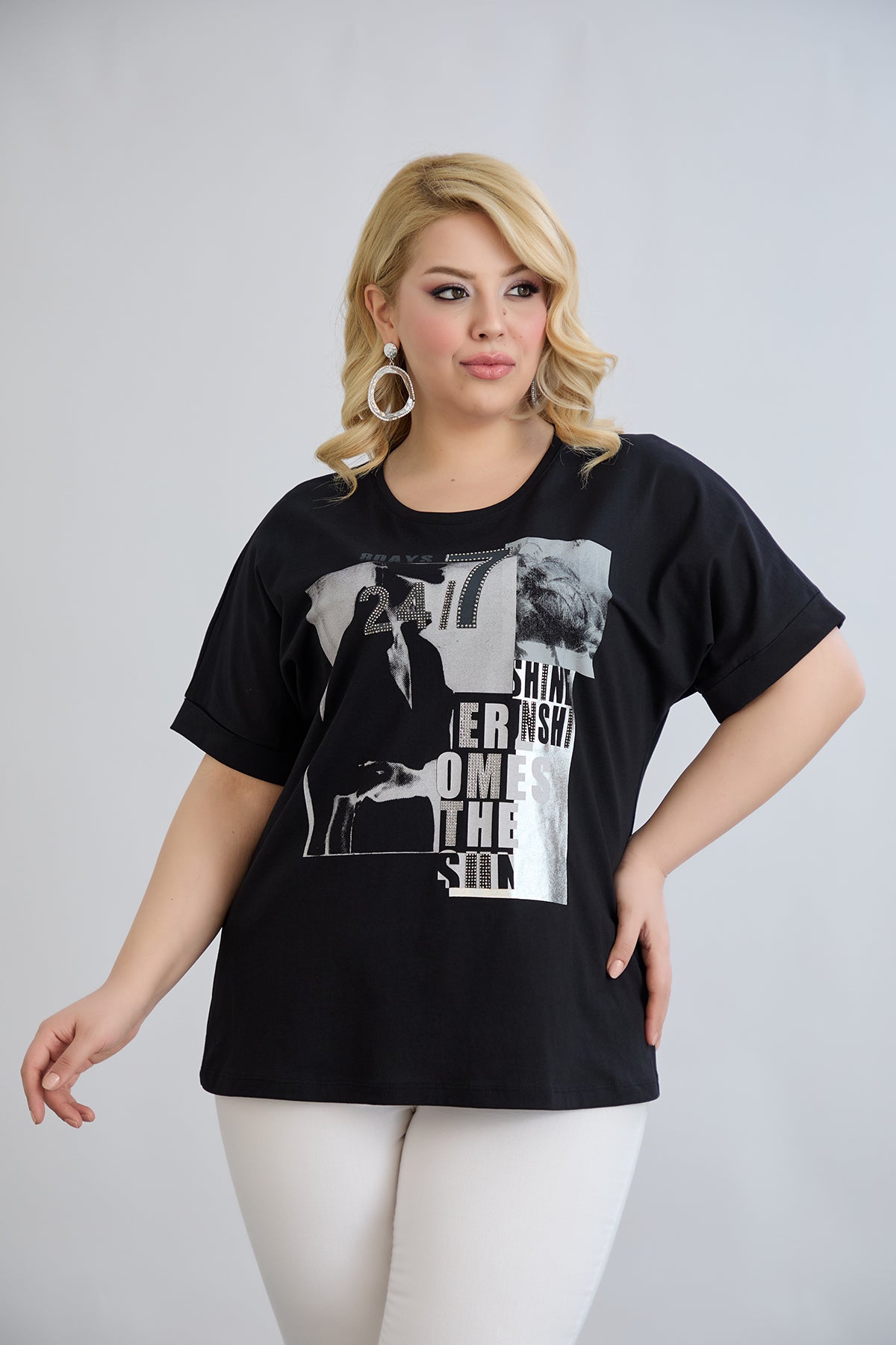 Baumwoll-T-Shirt mit Print und Strass – Schwarz