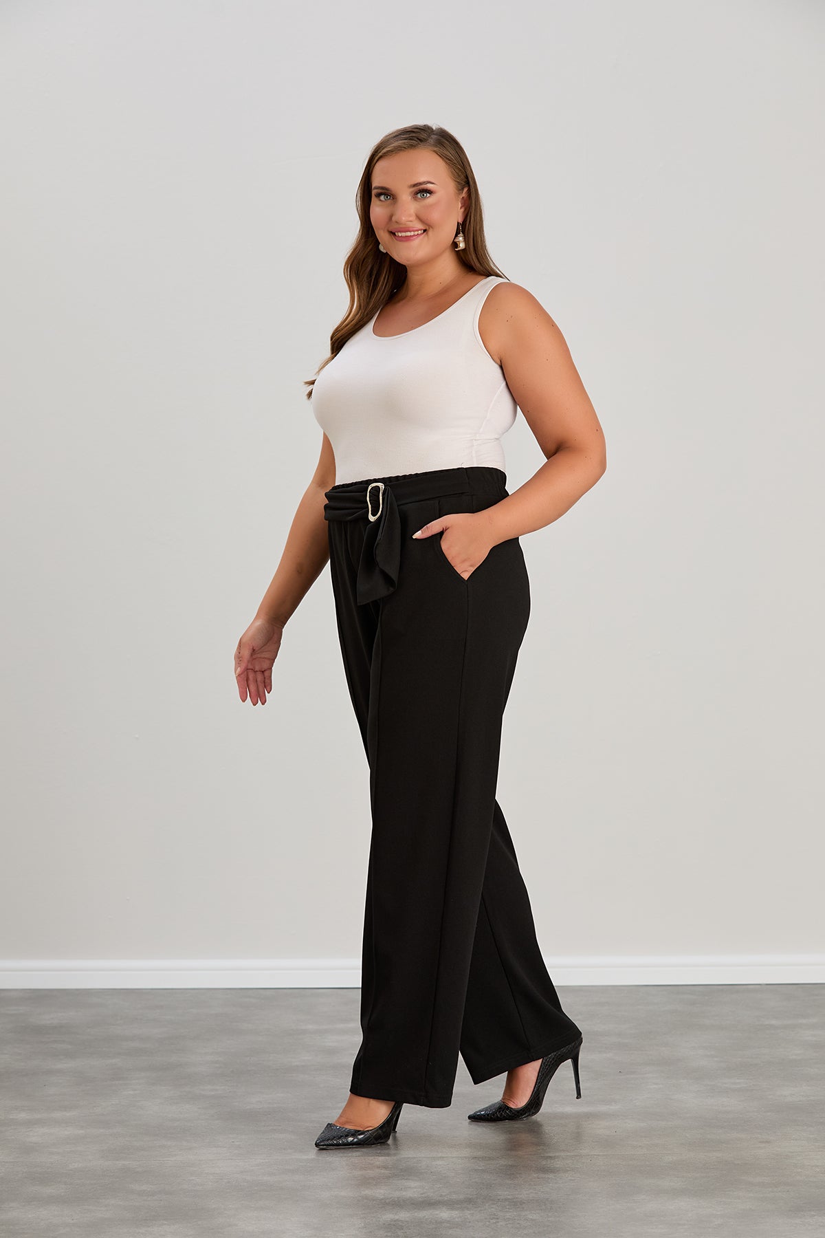 Elegante weite Hose mit hoher Taille - Schwarz