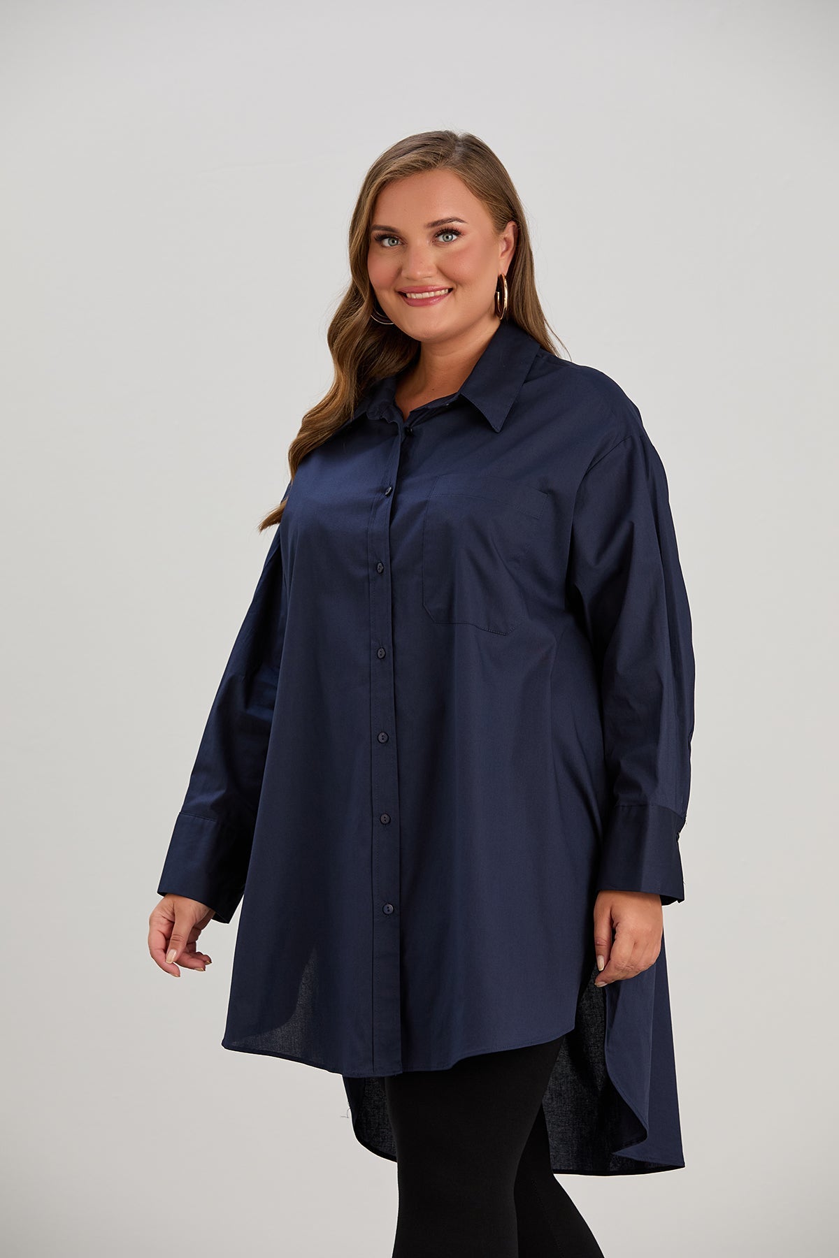 Oversized Damen Lange Popeline-Hemd in Dunkelblau