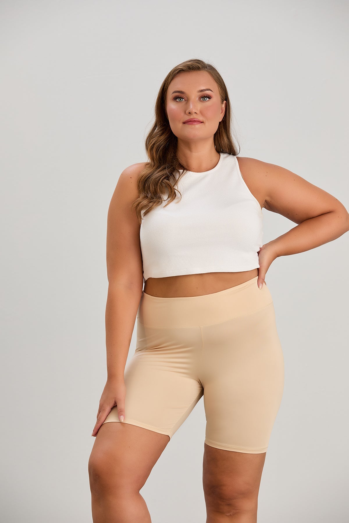 Kurze Leggings aus Mikrofaser mit Scheuerschutz - beige