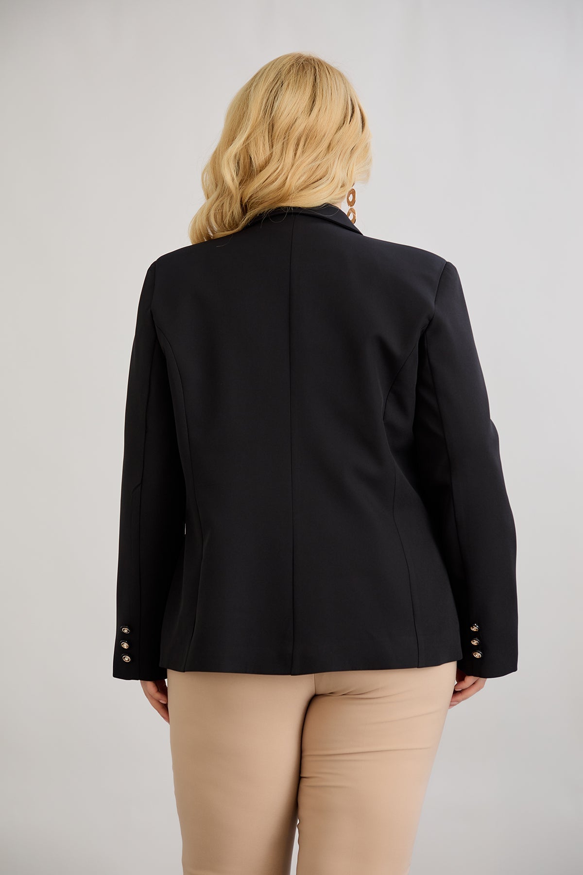 Elegante und moderne Jacke mit Futter - Schwarz
