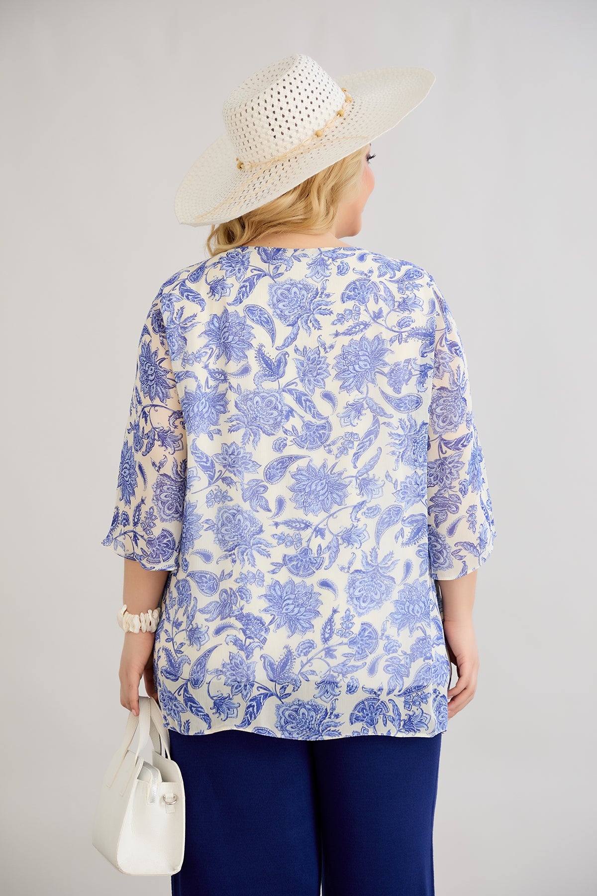 Geblümte 3/4-Ärmel-Bluse aus Chiffon
