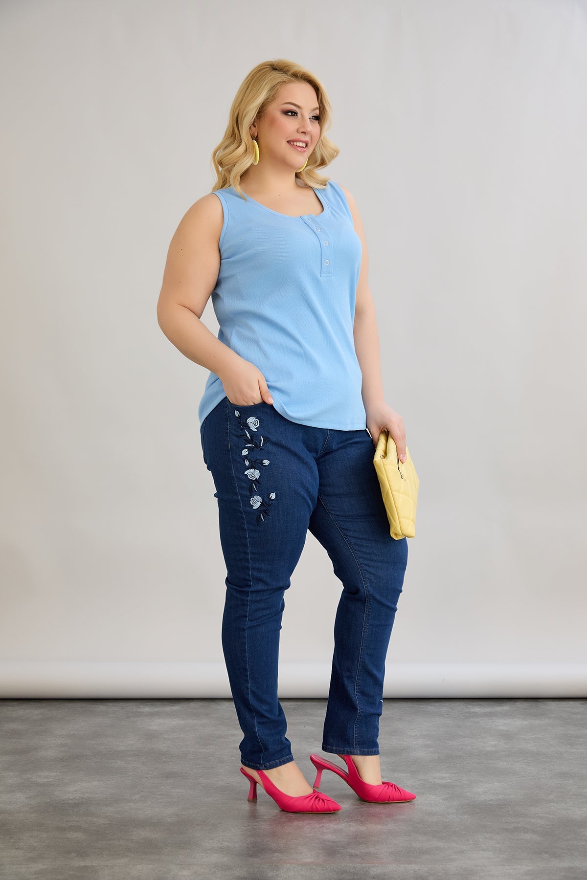 Baumwolltop mit Teakholzverschluss - Blau