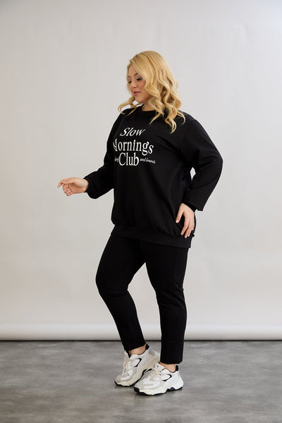 Casual-bluse mit Schriftzug „Slow Morning Club“
