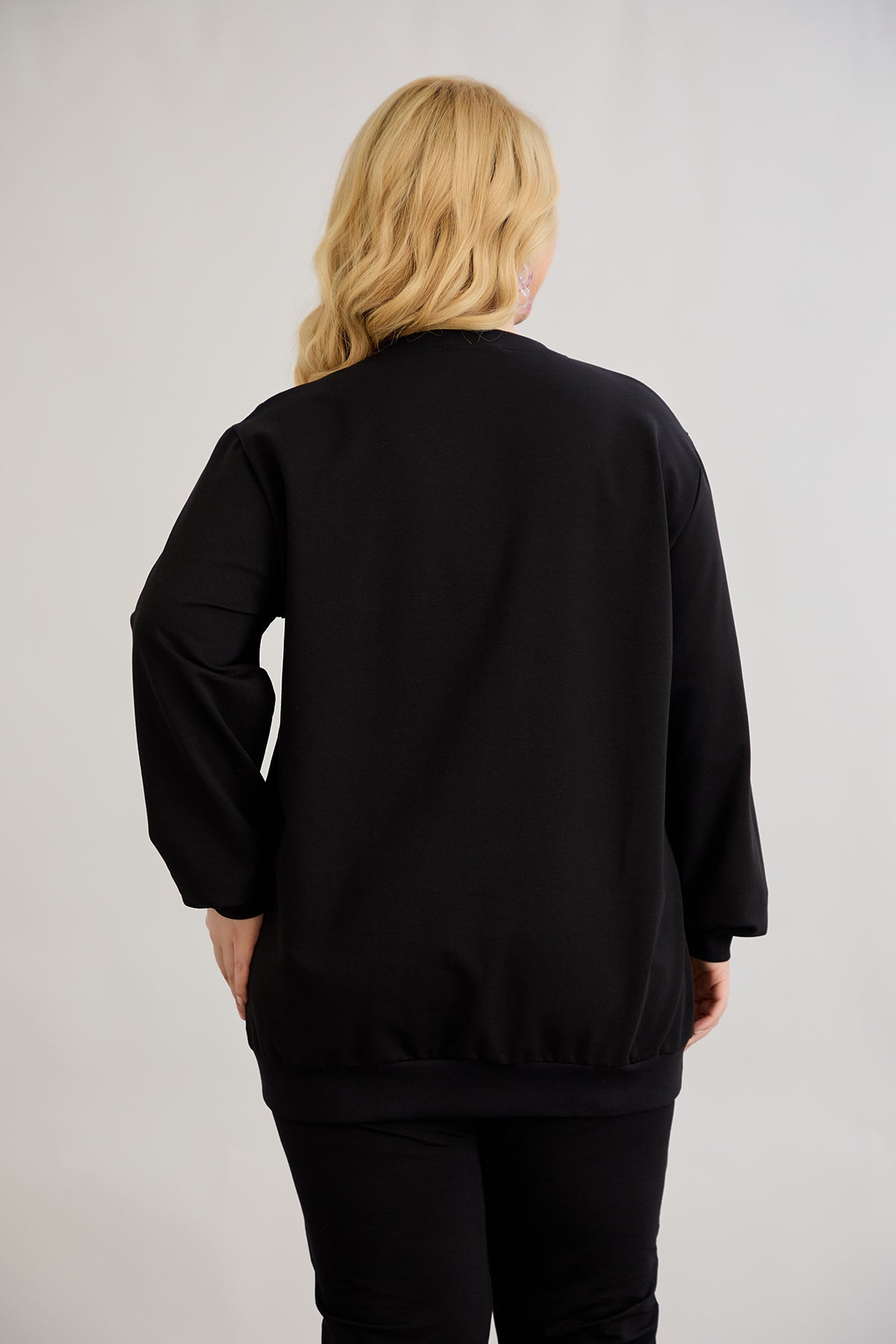 Casual-bluse mit Schriftzug „Slow Morning Club“