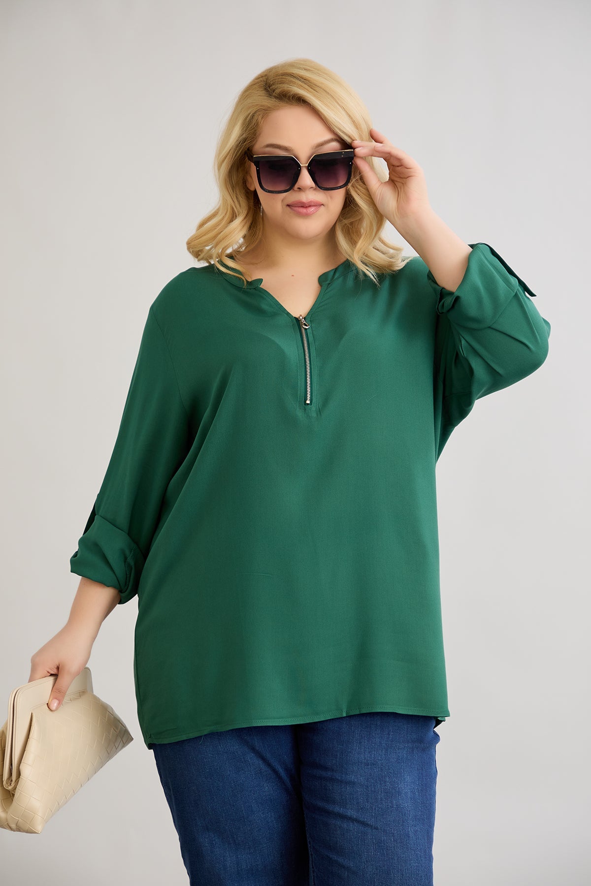 Bluse aus Viskose mit Reißverschluss am Halsausschnitt - Grün