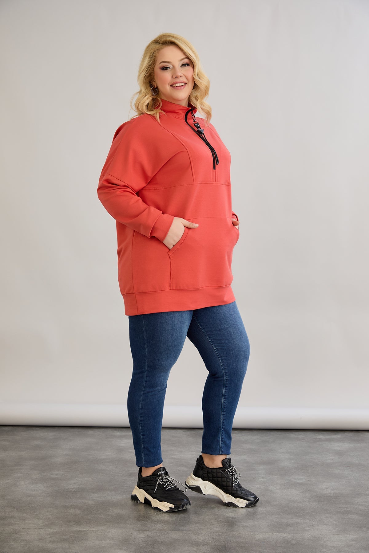 Zip-Hoodie mit dekorativen Nähten - Korallenfarbe