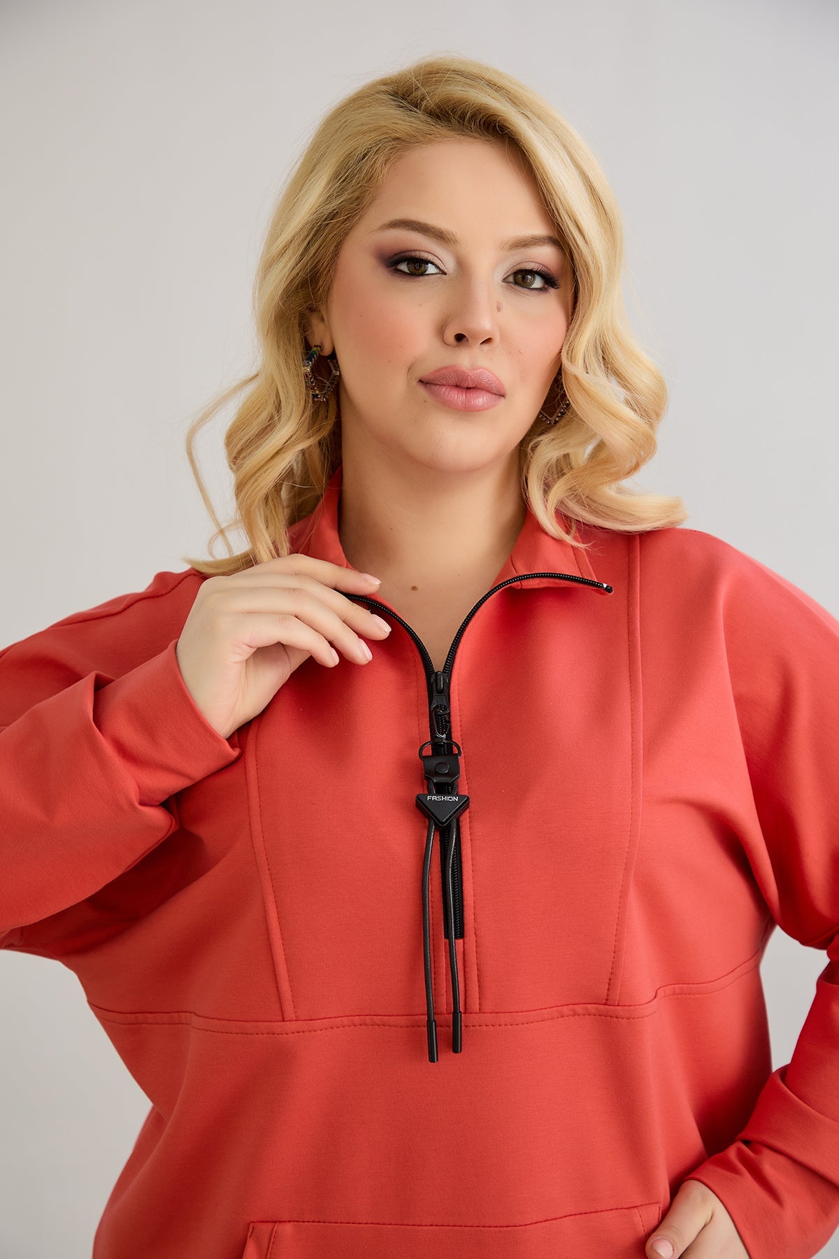 Zip-Hoodie mit dekorativen Nähten - Korallenfarbe