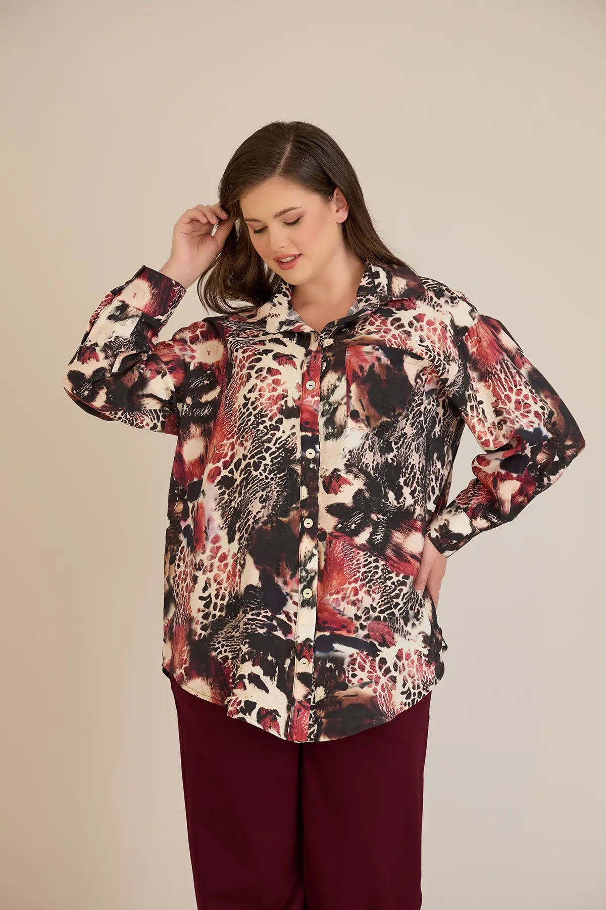 Elegante Hemdbluse aus feiner Viskose – Bordeaux – Burgund