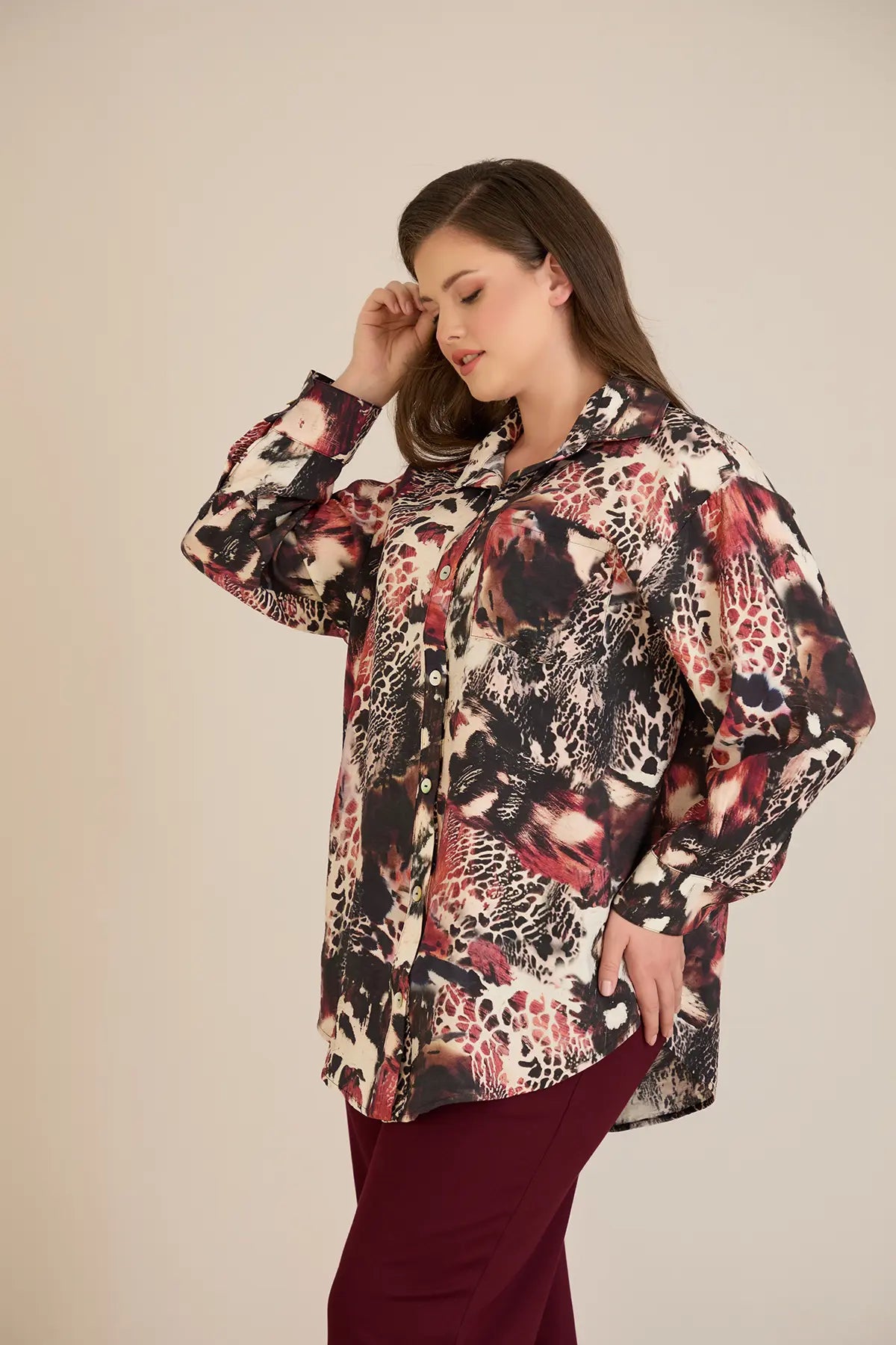 Elegante Hemdbluse aus feiner Viskose – Bordeaux – Burgund