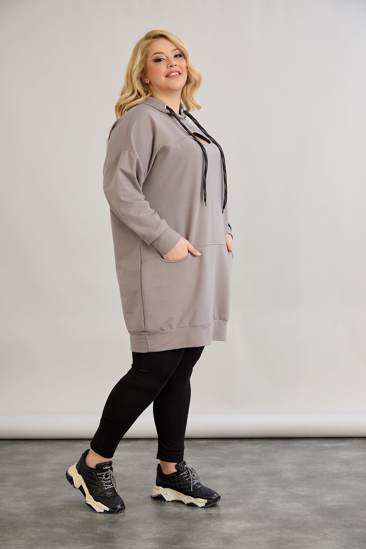 Langes Hoodie mit Cut-Out - Grau – Grau
