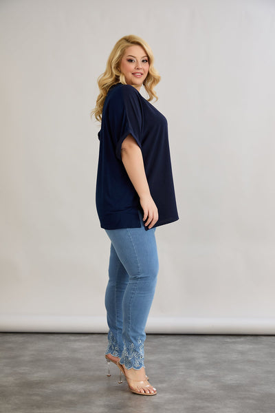 Bluse mit V-Ausschnitt und zarten Kieselsteinen - Blau