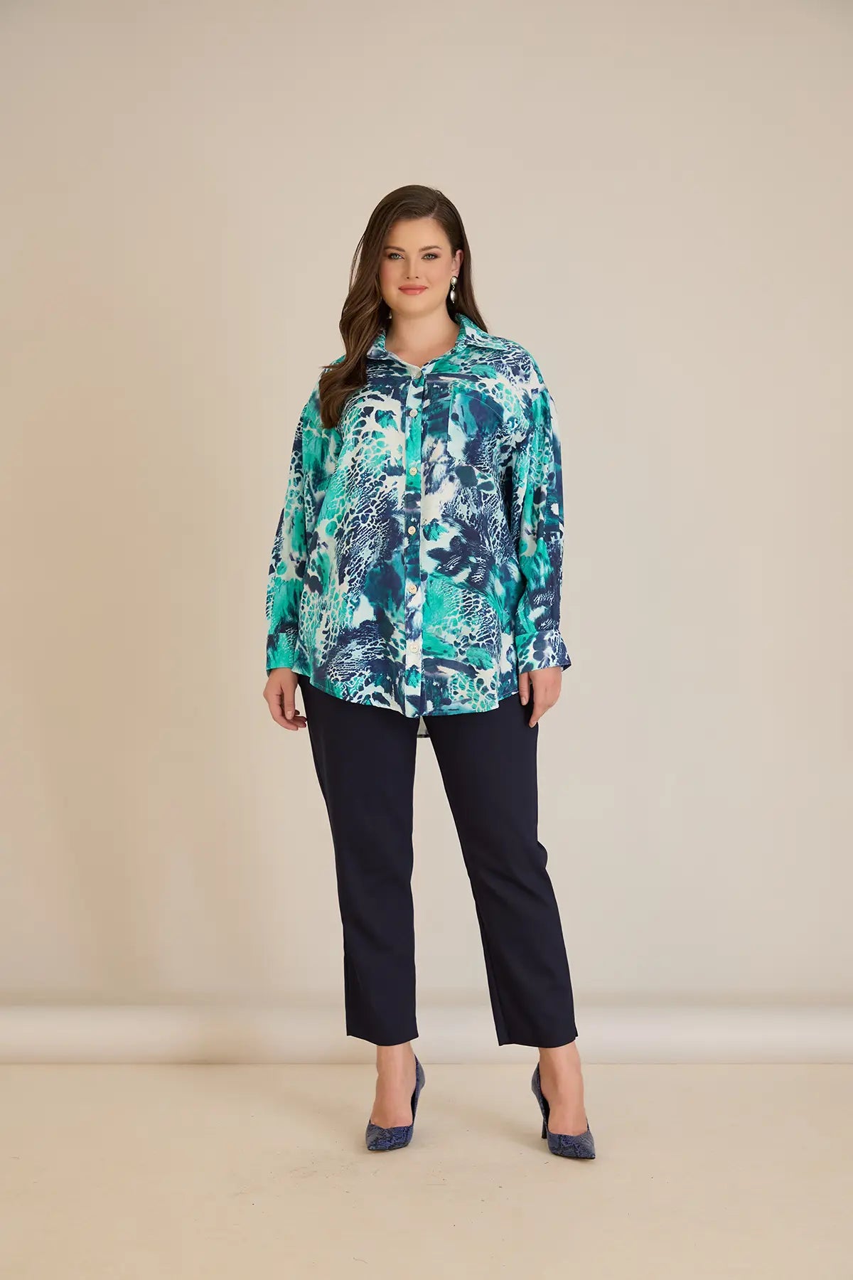 Elegante Hemdbluse aus feiner Viskose – Türkis – Türkis