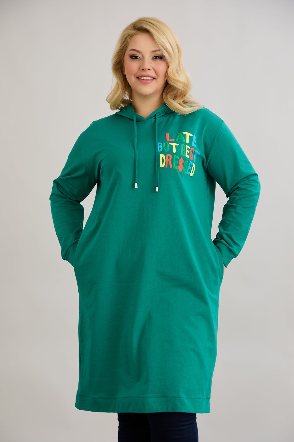 Памучна туника-рокля с надпис - Grün големи Größeи