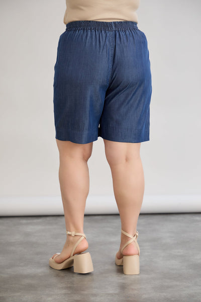 Jeans-Shorts mit zwei Fronttaschen