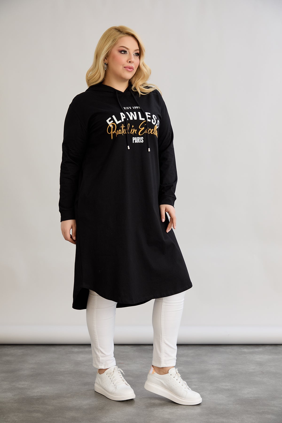 Baumwoll-Tunika-Kleid mit Print in Übergrößen - Schwarz