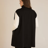 Strickweste mit Stern-Applikation – Schwarz