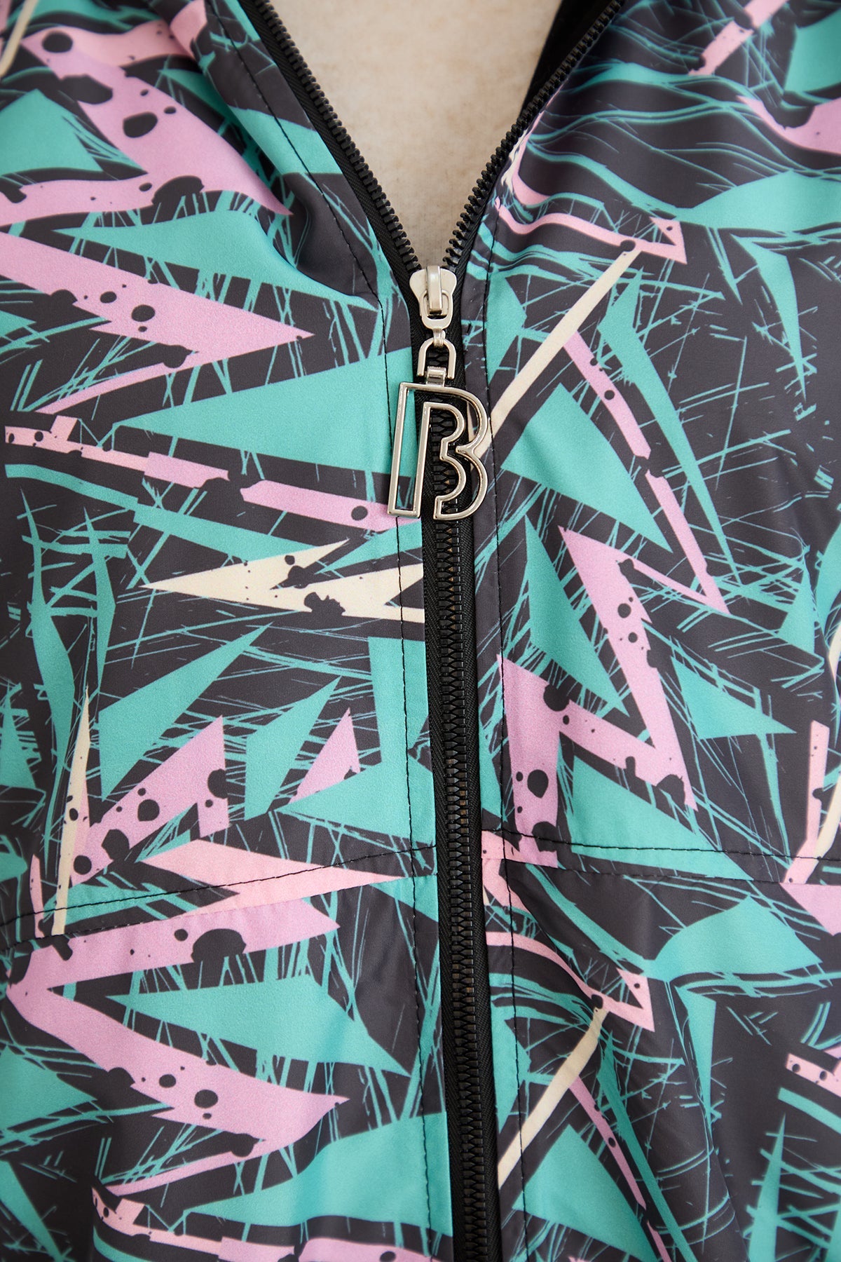 Leichte Frühlingsjacke mit Print und Baumwollfutter - Multifarbe