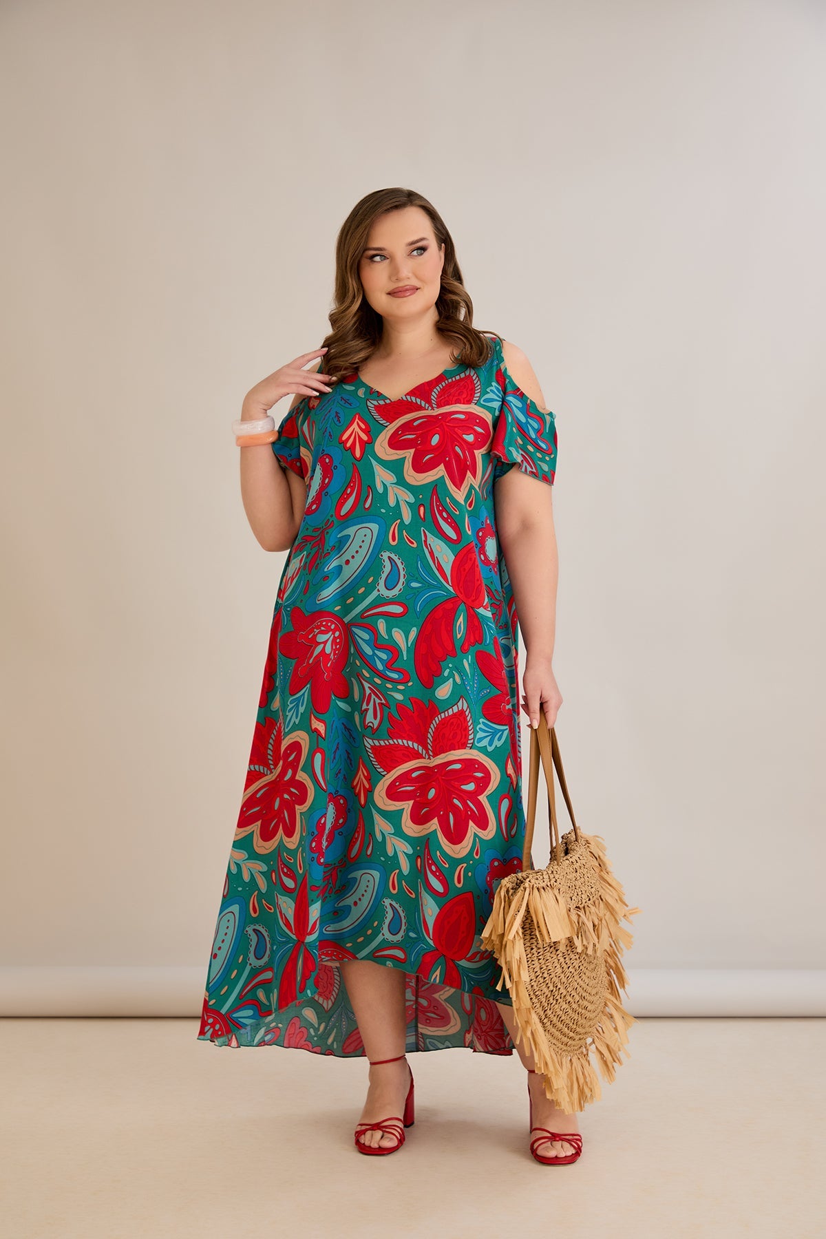 Bunte Sommerkleid aus Viskose mit modischem Schulter-Ausschnitt