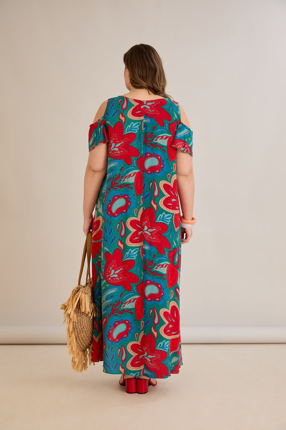 Bunte Sommerkleid aus Viskose mit modischem Schulter-Ausschnitt