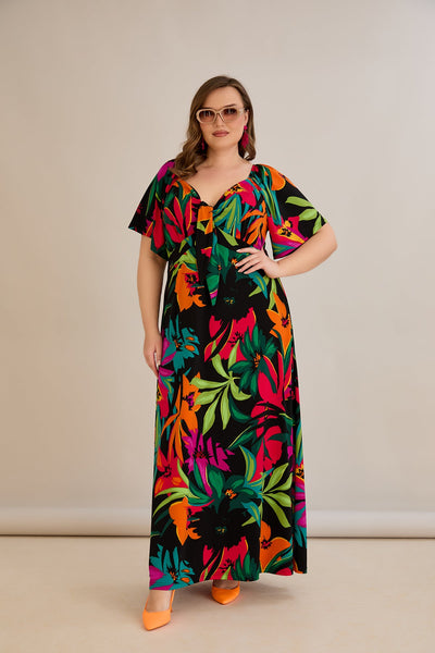 Langes Sommerkleid aus elastischem Material