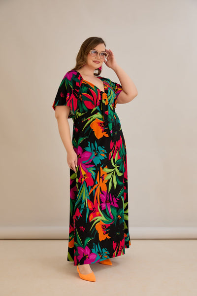 Langes Sommerkleid aus elastischem Material