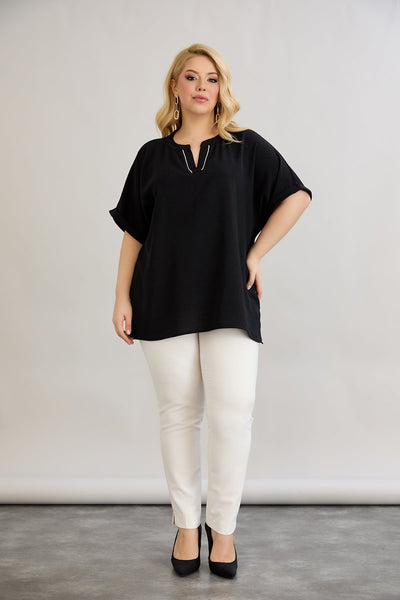 Bluse mit V-Ausschnitt und zarten Kieselsteinen - Schwarz