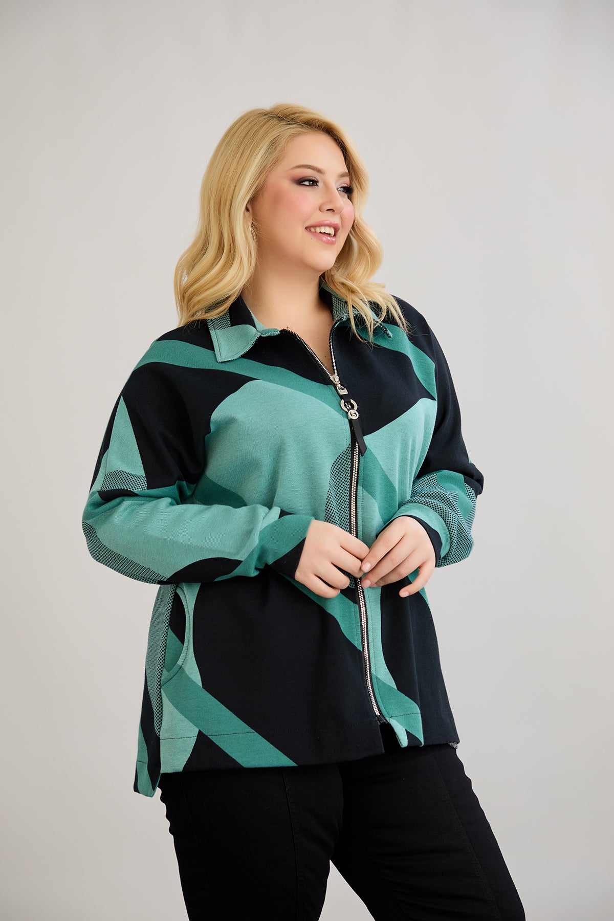 Strickjacke mit Reißverschluss und Taschen – Mint
