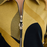 Strickjacke mit Reißverschluss und Taschen – Senffarbe