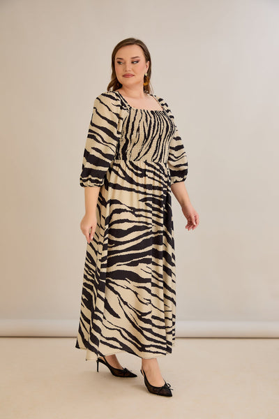 Sommerkleid mit modernem Print und Rücken-Detail - Animal