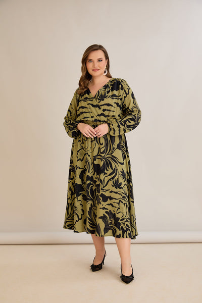 Viskosekleid mit Wickelausschnitt und exklusivem Print - 10679