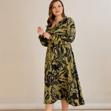 Viskosekleid mit Wickelausschnitt und exklusivem Print - 10679 – Multifarbe