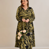 Viskosekleid mit Wickelausschnitt und exklusivem Print - 10679 – Multifarbe