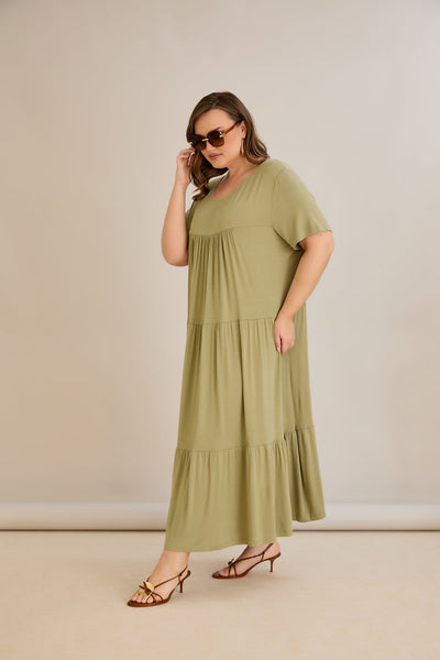 Ecovero-Viskosekleid mit hoher Naht und luftiger Passform - Grün - 10118
