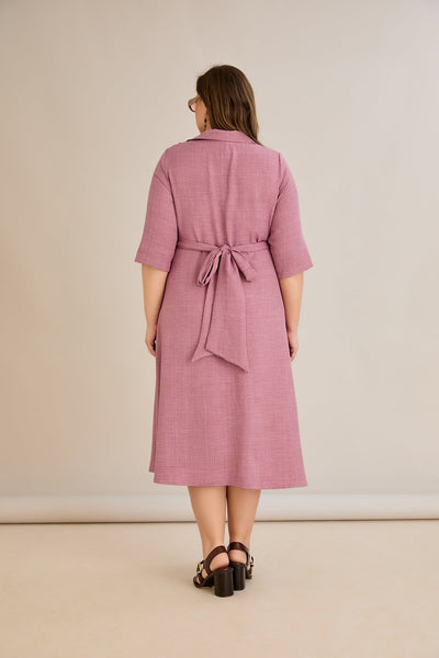 Kleid mit attraktivem Design - Rosenpelz