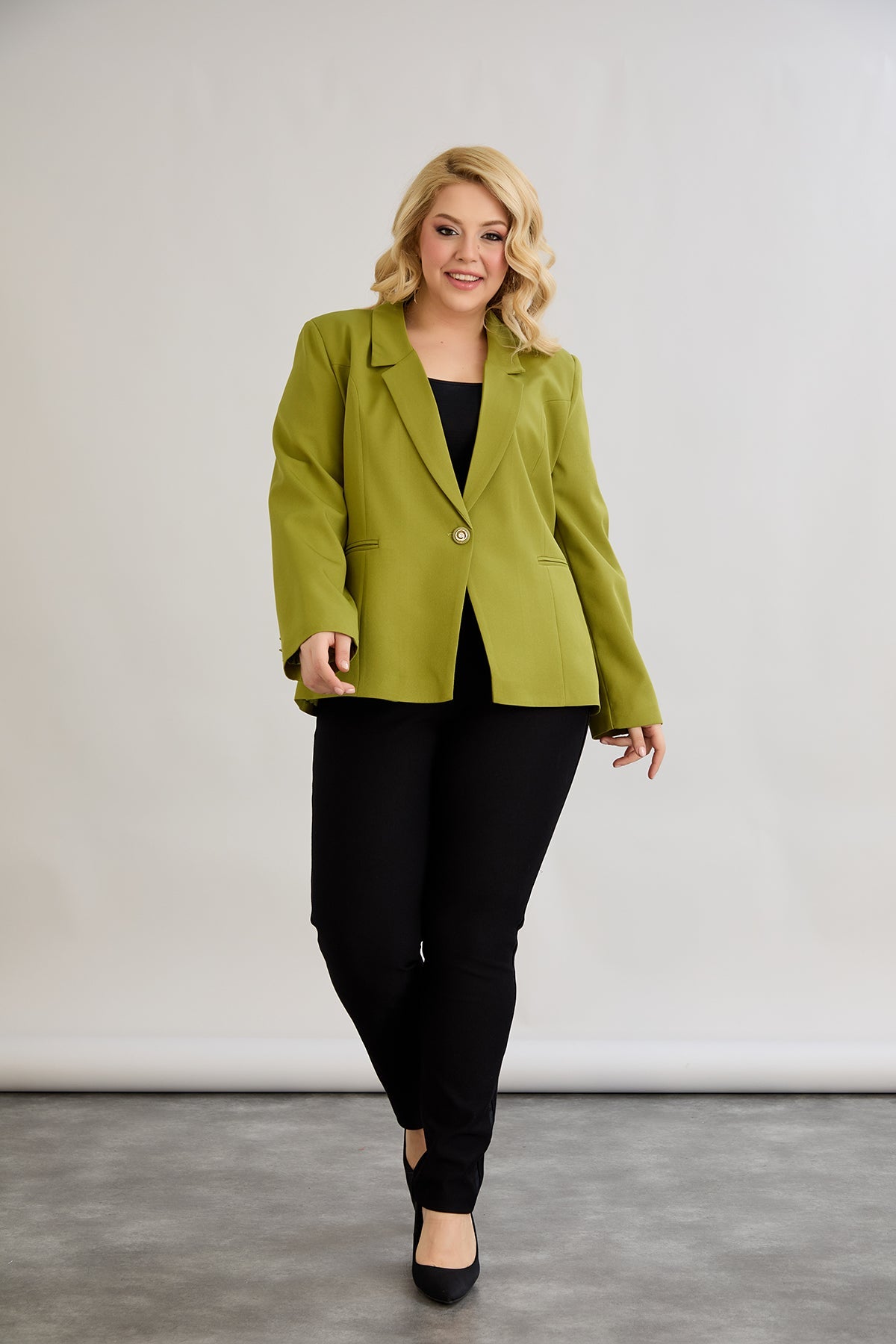 Elegante und moderne Jacke mit Futter - Pistazie