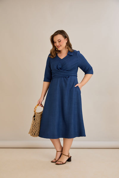 Kleid mit attraktivem Design - Blau