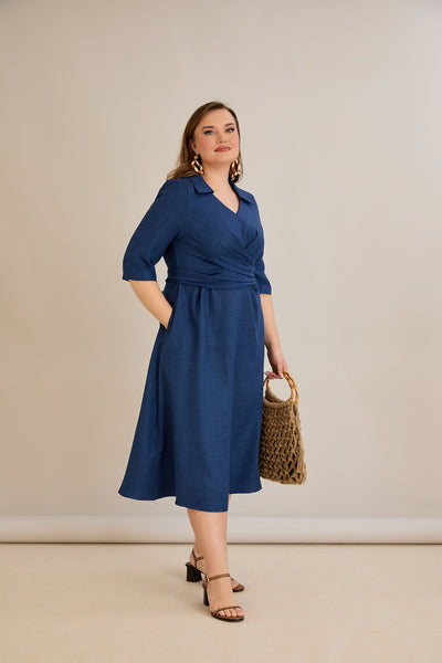 Kleid mit attraktivem Design - Blau