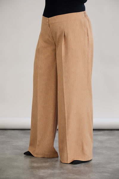 Weite Hose mit elastischem Taillenumfang - Mocca