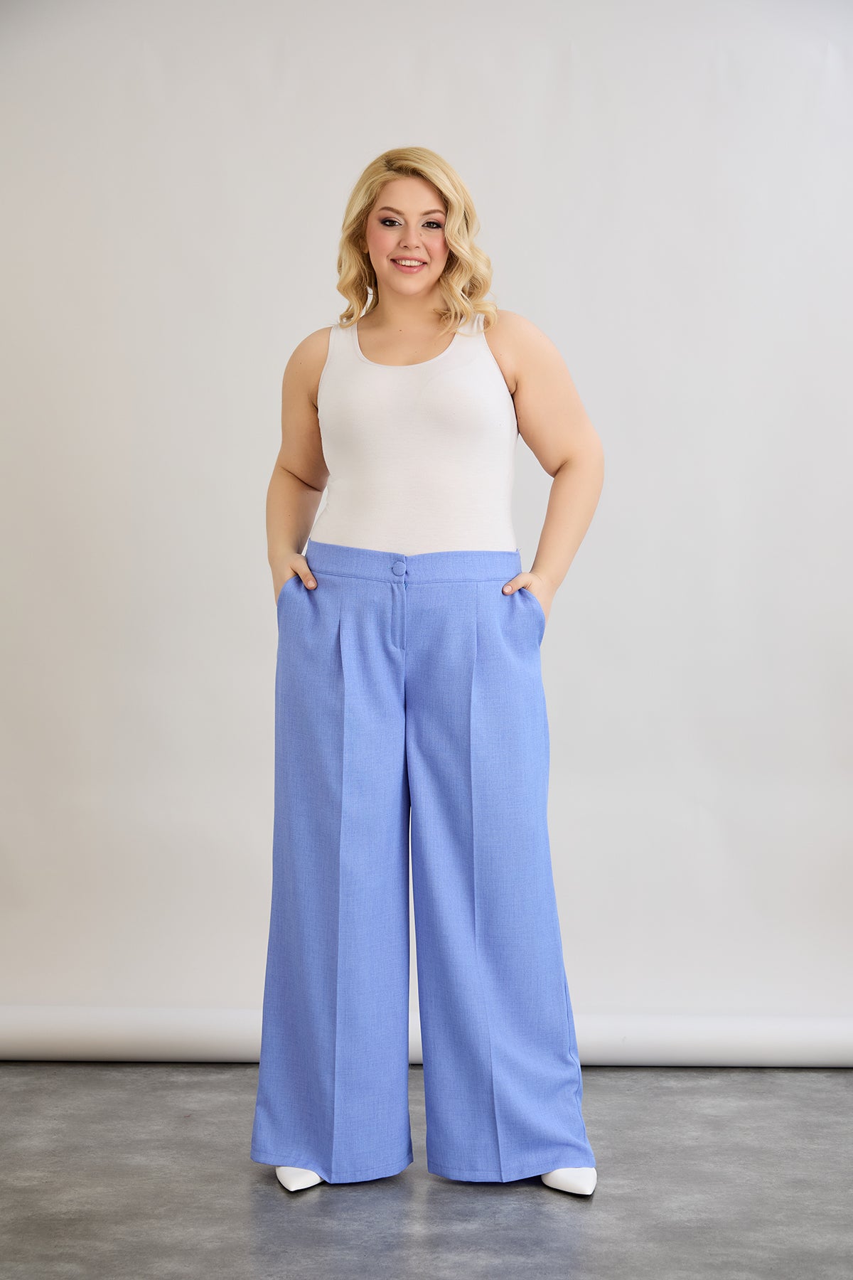 Weite Hose mit elastischem Taillenumfang - Blau