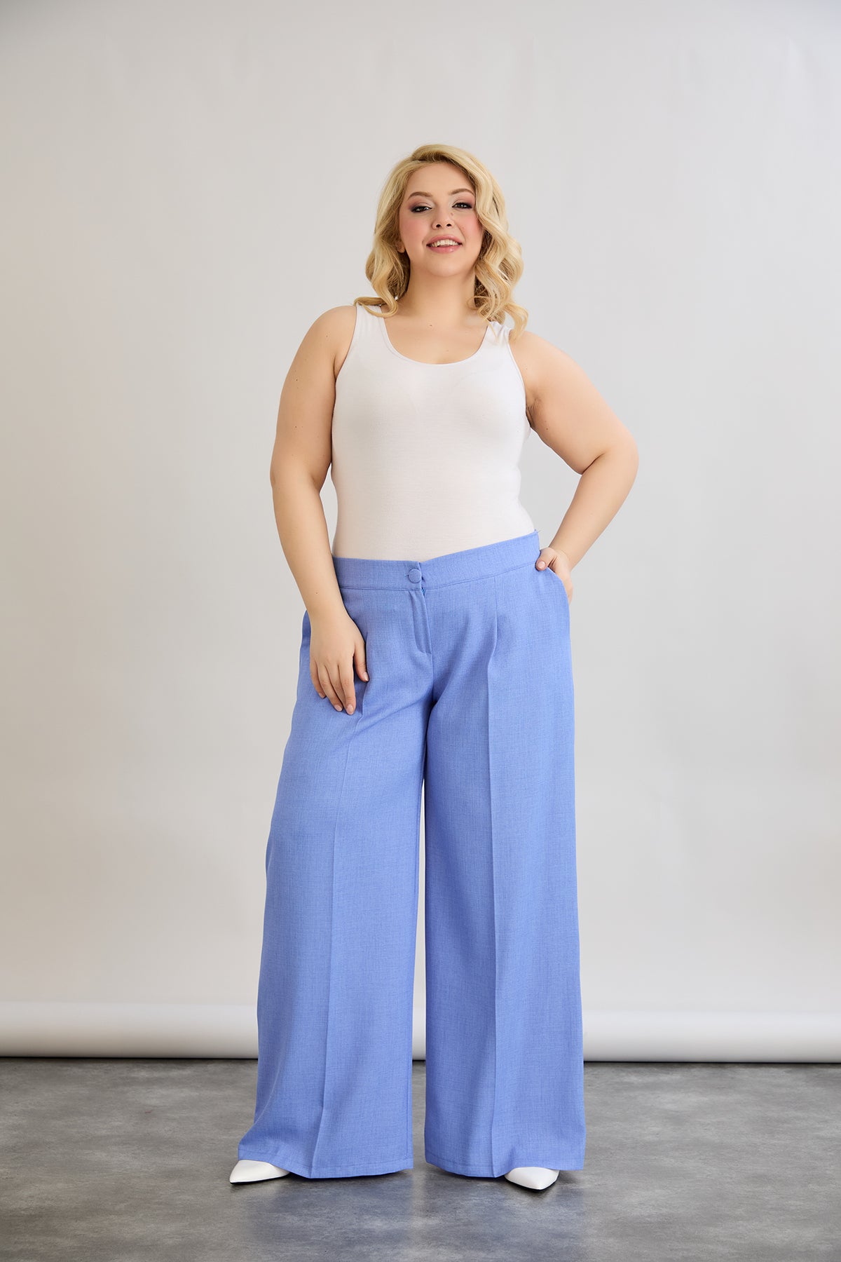 Weite Hose mit elastischem Taillenumfang - Blau