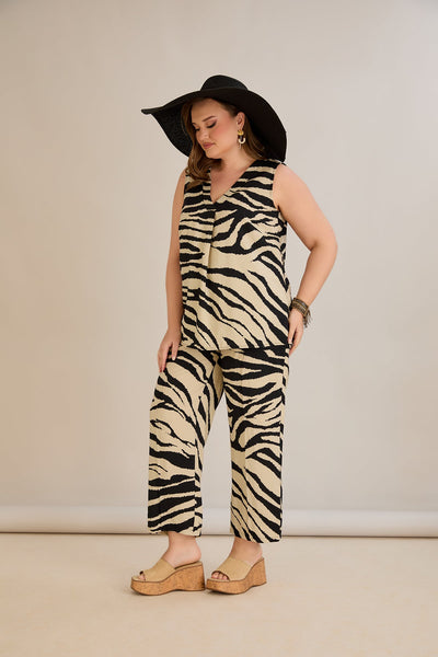 Set aus zwei Teilen Hosen + Top 10752