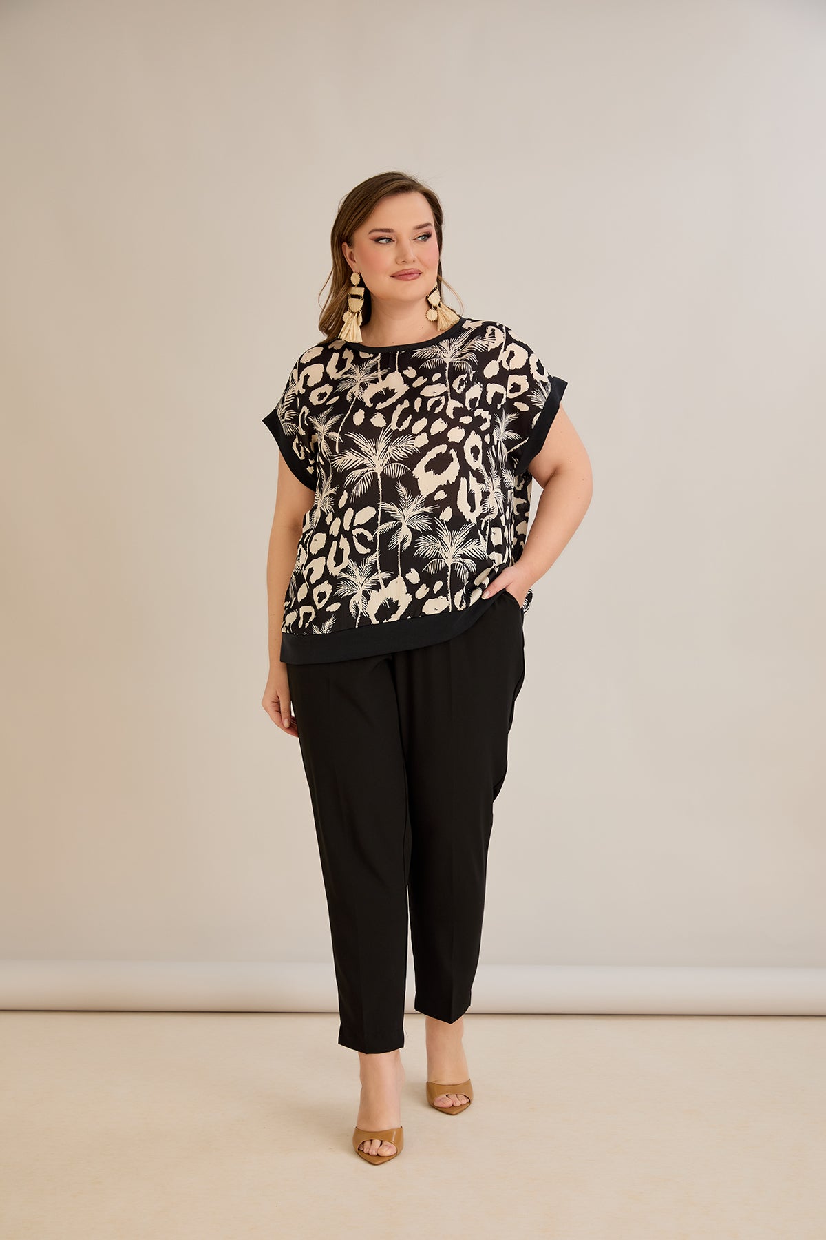 Chiffonbluse mit Tropenprint - 10519