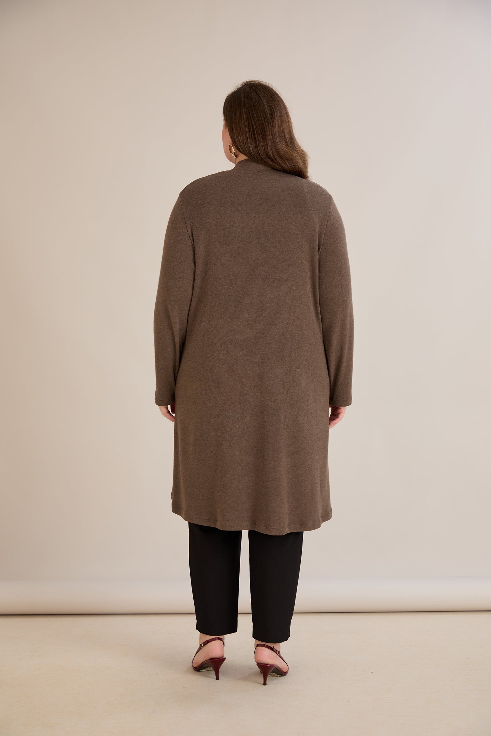 Lange Strickjacke im Cape-Stil – Nerz – Nerz