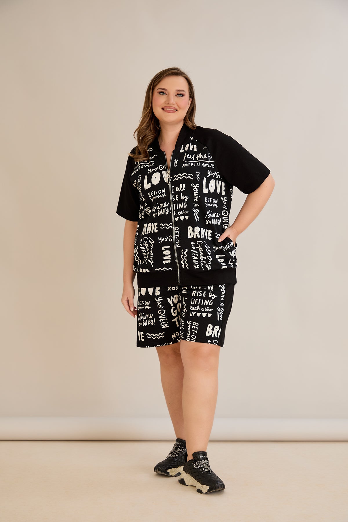 Baumwollset mit aufgedrucktem Schriftzug