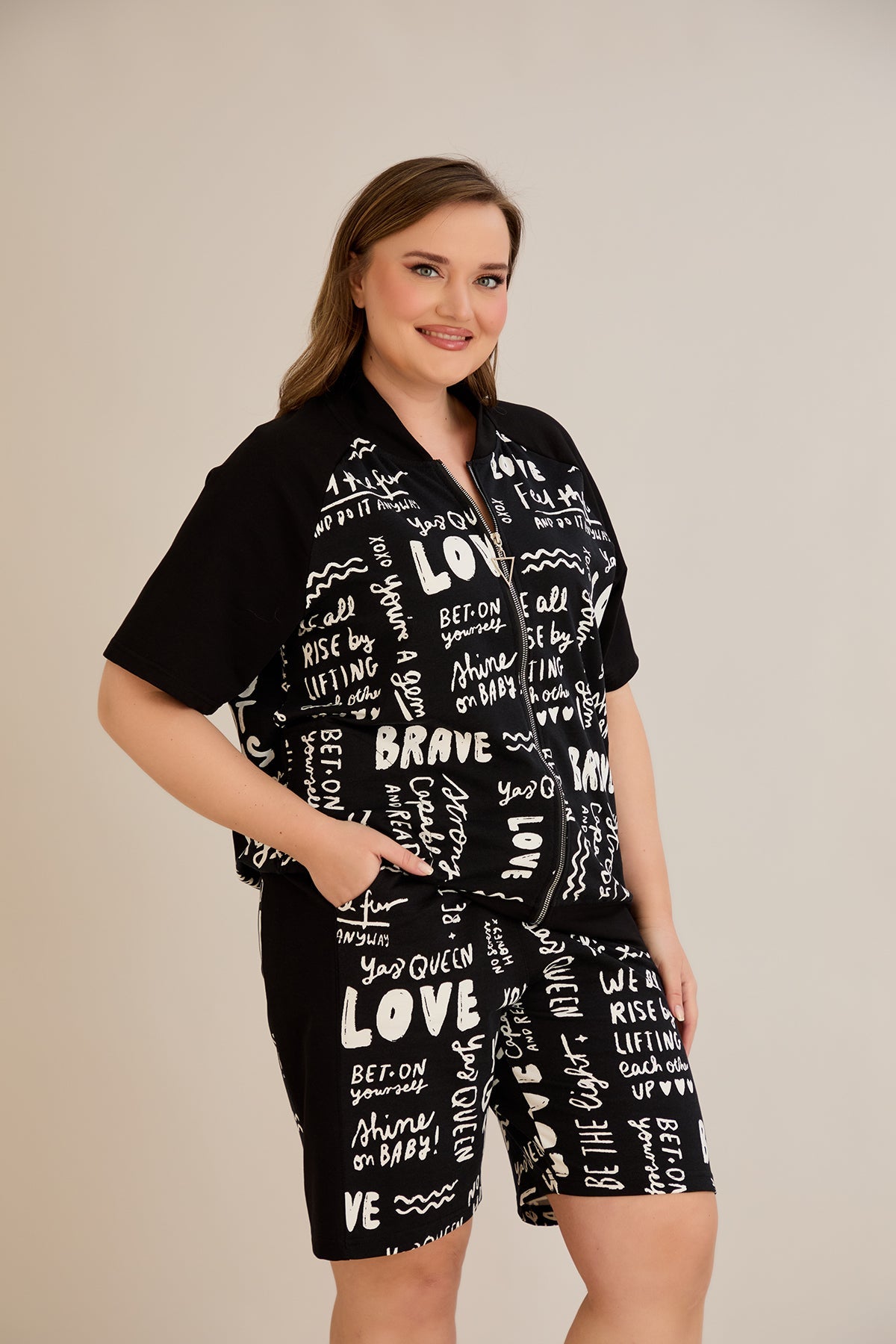 Baumwollset mit aufgedrucktem Schriftzug